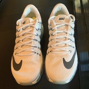 Nike Flyknit Air Max BRAND NEW